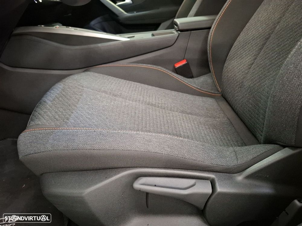 Peugeot 308 SW 1.2 Hybrid Style e-DCS6 - 26