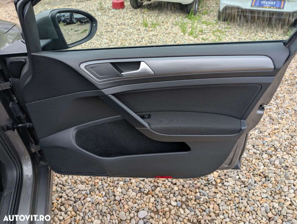 Volkswagen Golf 1.6 TDI BMT Trendline - 19