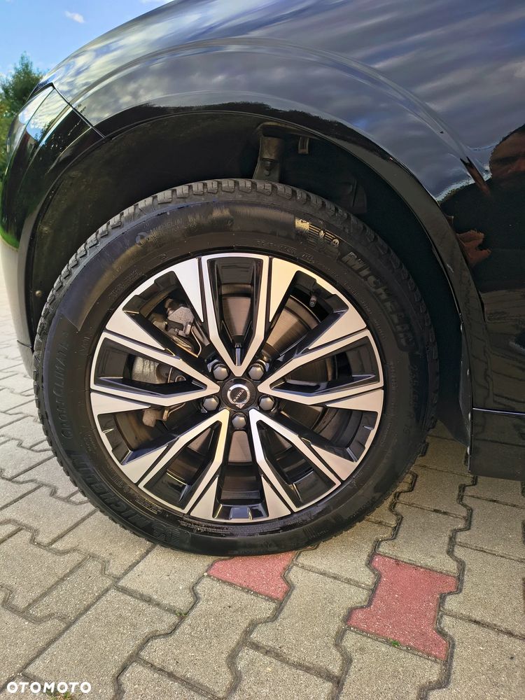 Volvo XC 60 B4 B Plus Dark - 8