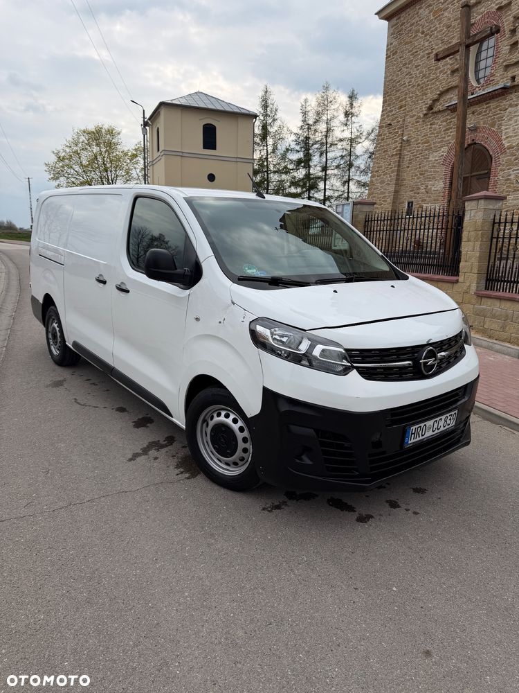 Opel Vivaro - 1