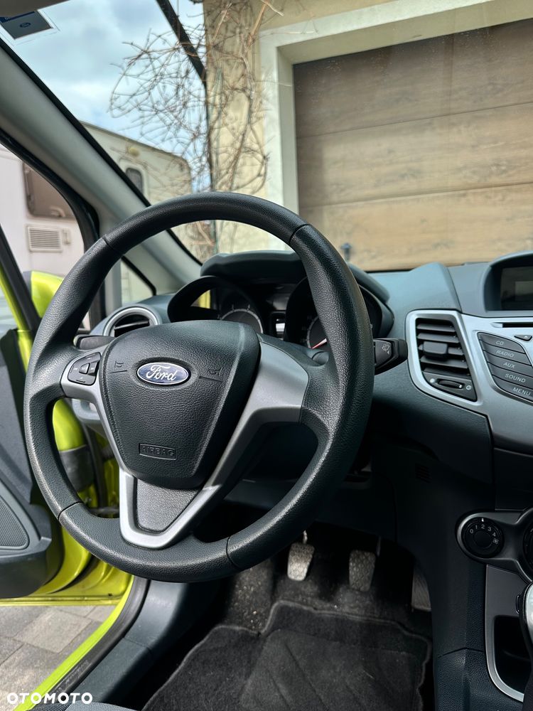 Ford Fiesta 1.25 Trend - 29