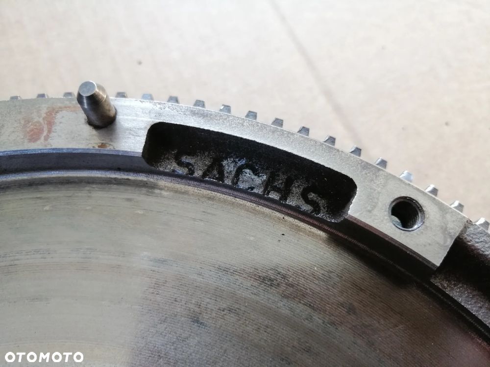 Skoda Octavia II 2.0 TDi koło dwumasowe Sachs plus sprzęgło komplet - 14