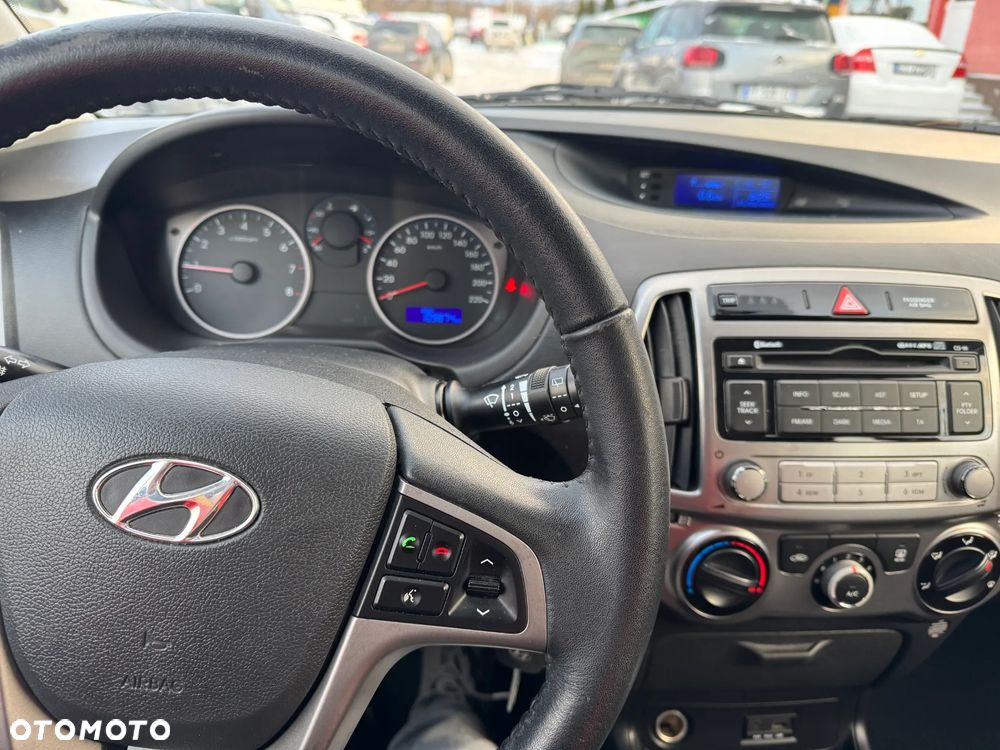 Hyundai i20 1.25 Comfort - 14