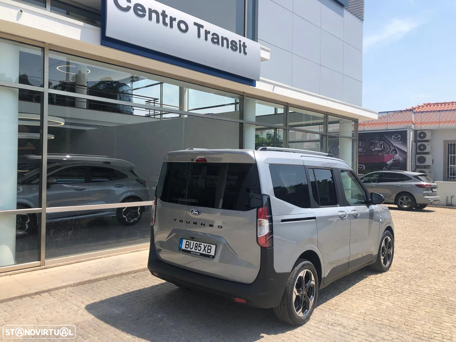 Ford Tourneo Courier E-Tourneo 43.6 kWh Titanium - 6
