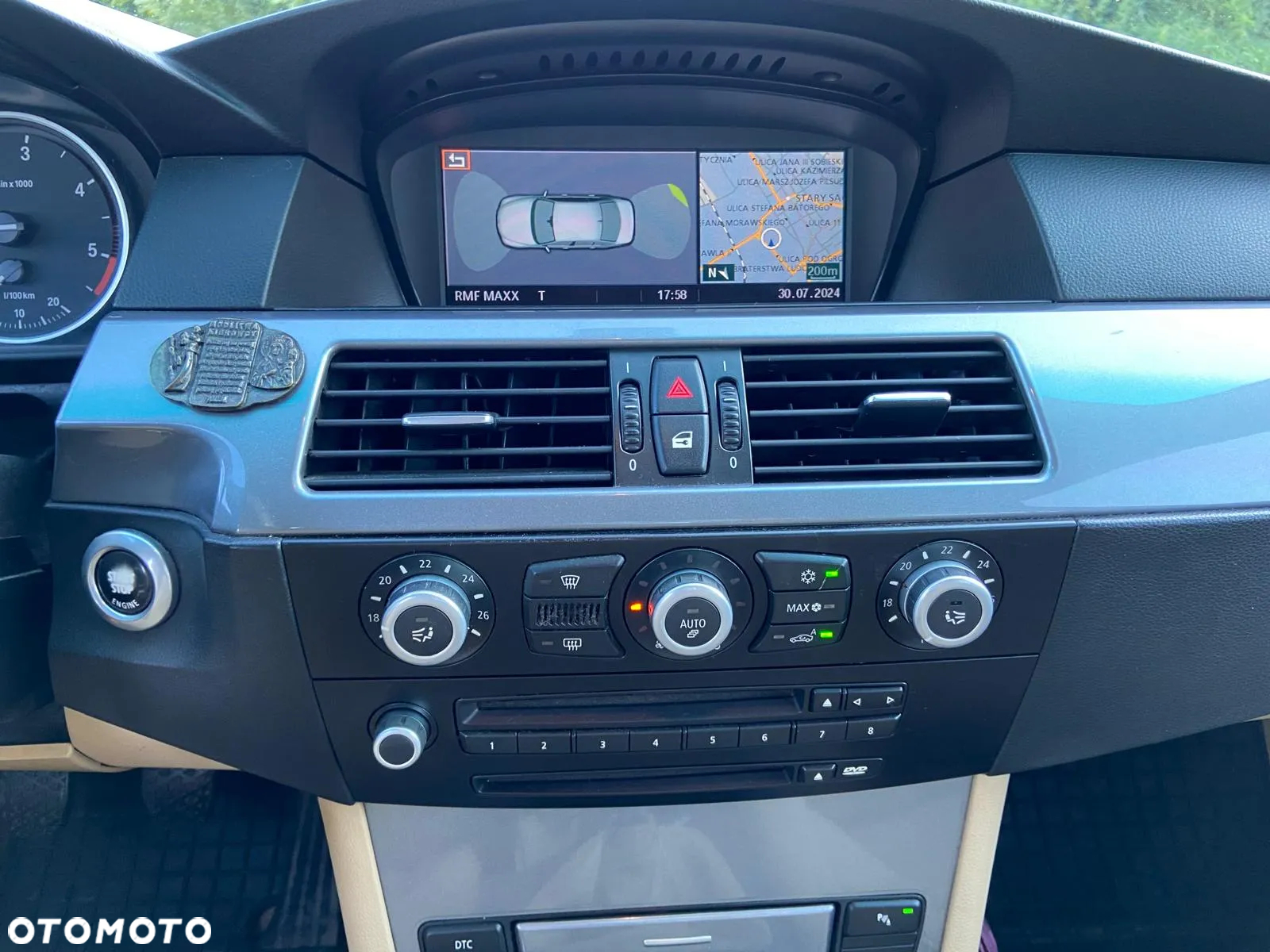 BMW Seria 5 520d - 14