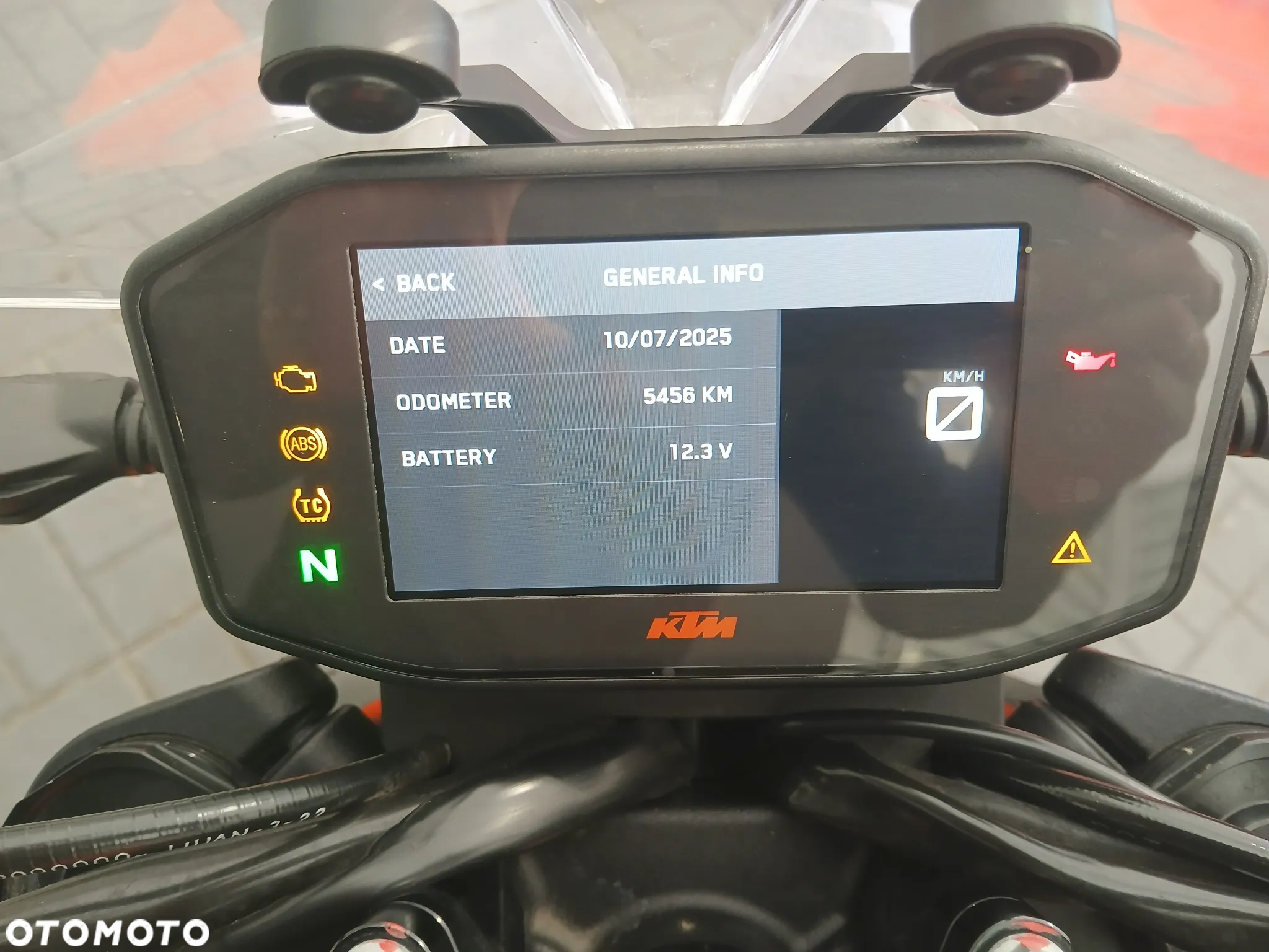 KTM Duke - 10