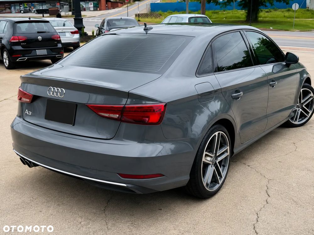 Audi A3 Limousine 40 TFSI Quattro S tronic - 6