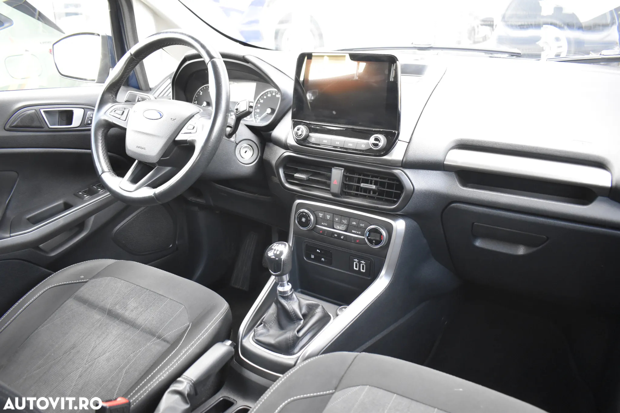 Ford EcoSport 1.5 EcoBlue AWD Trend - 24