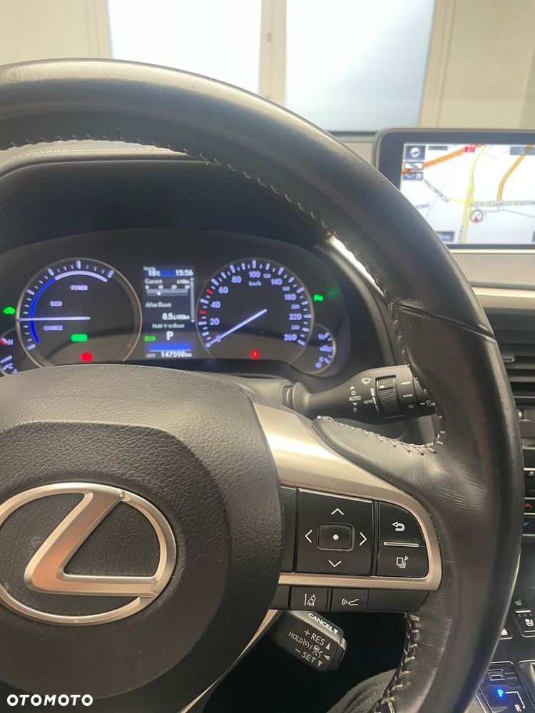 Lexus RX - 13