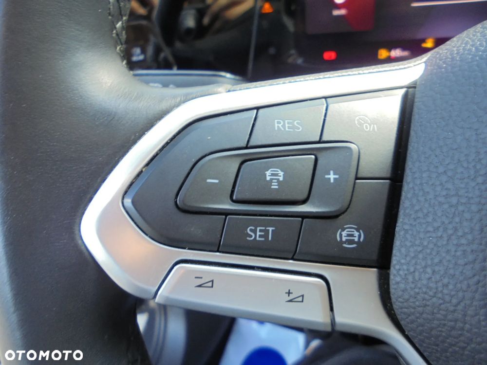 Volkswagen Golf 1.5 TSI OPF Style - 28
