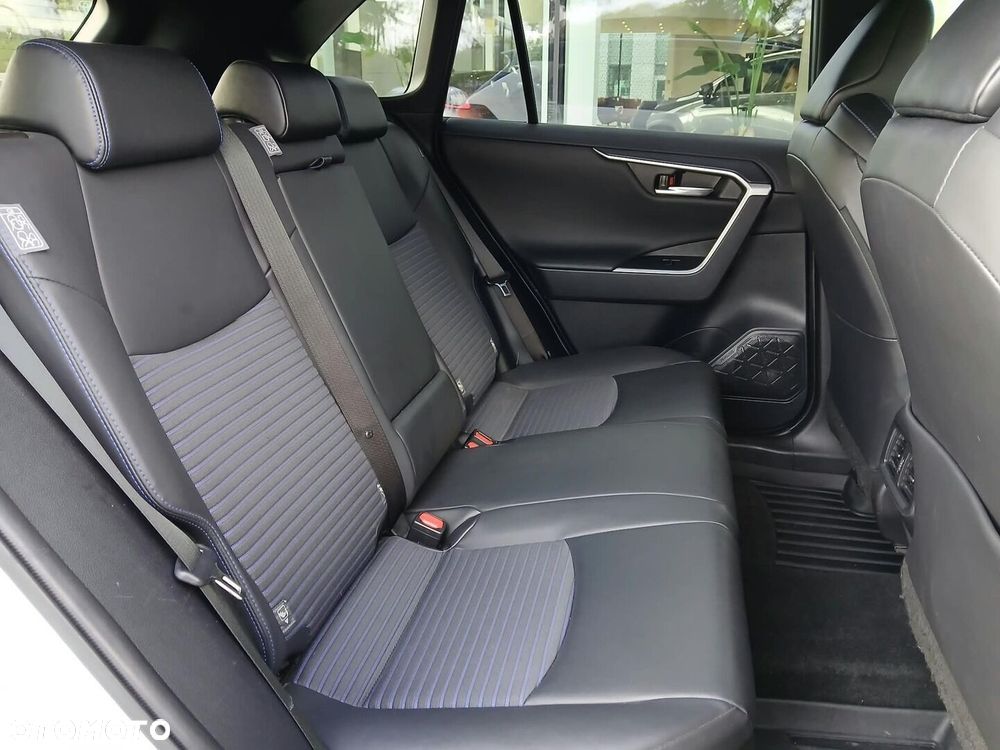 Toyota RAV4 2.5 Hybrid Selection 4x4 - 25