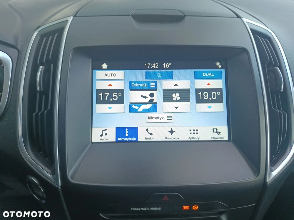 Ford S-Max 2.0 TDCi Titanium PowerShift - 12