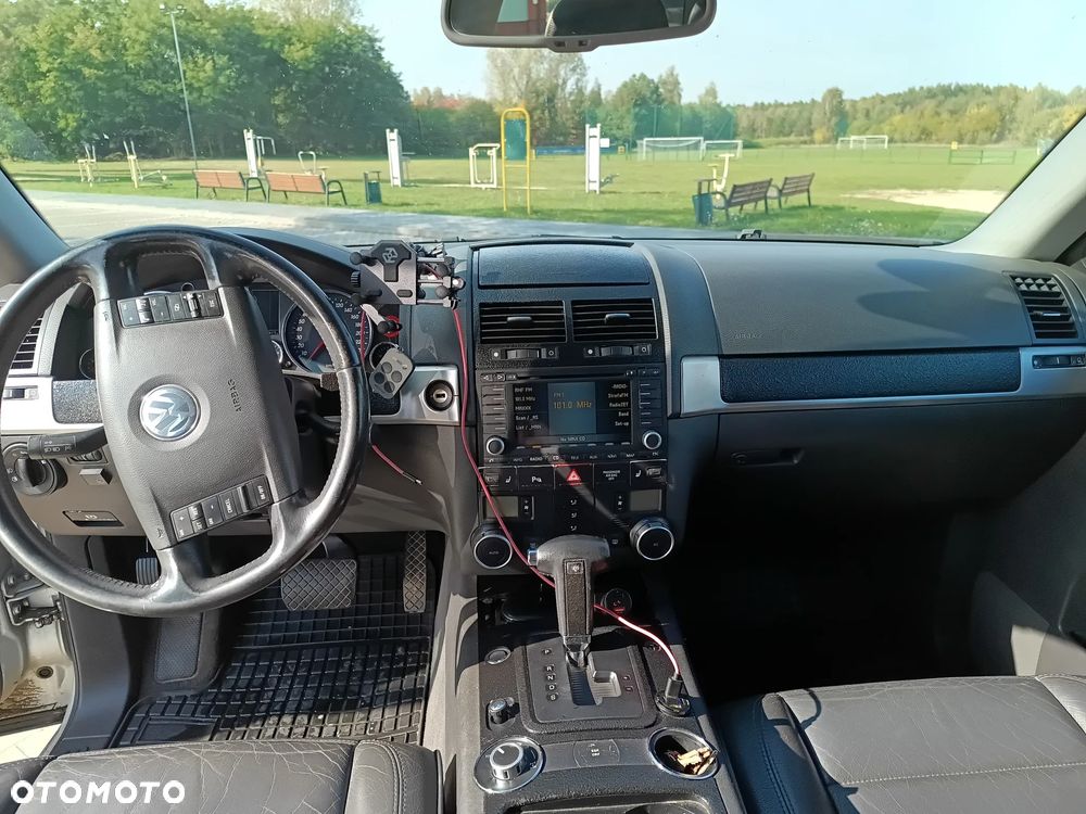 Volkswagen Touareg 3.2 V6 Tiptr - 10