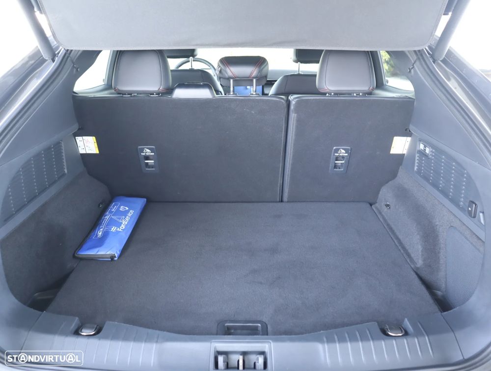 Ford Mustang Mach-E AWD PREMIUM - 50