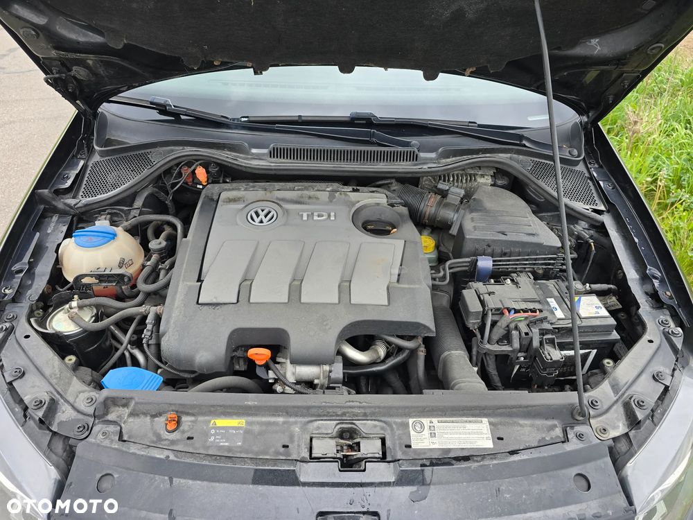 Volkswagen Polo 1.6 TDI DSG Cross - 17