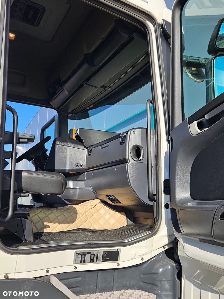 Scania Streamline - 4