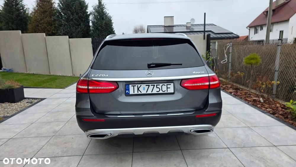 Mercedes-Benz Klasa E - 7