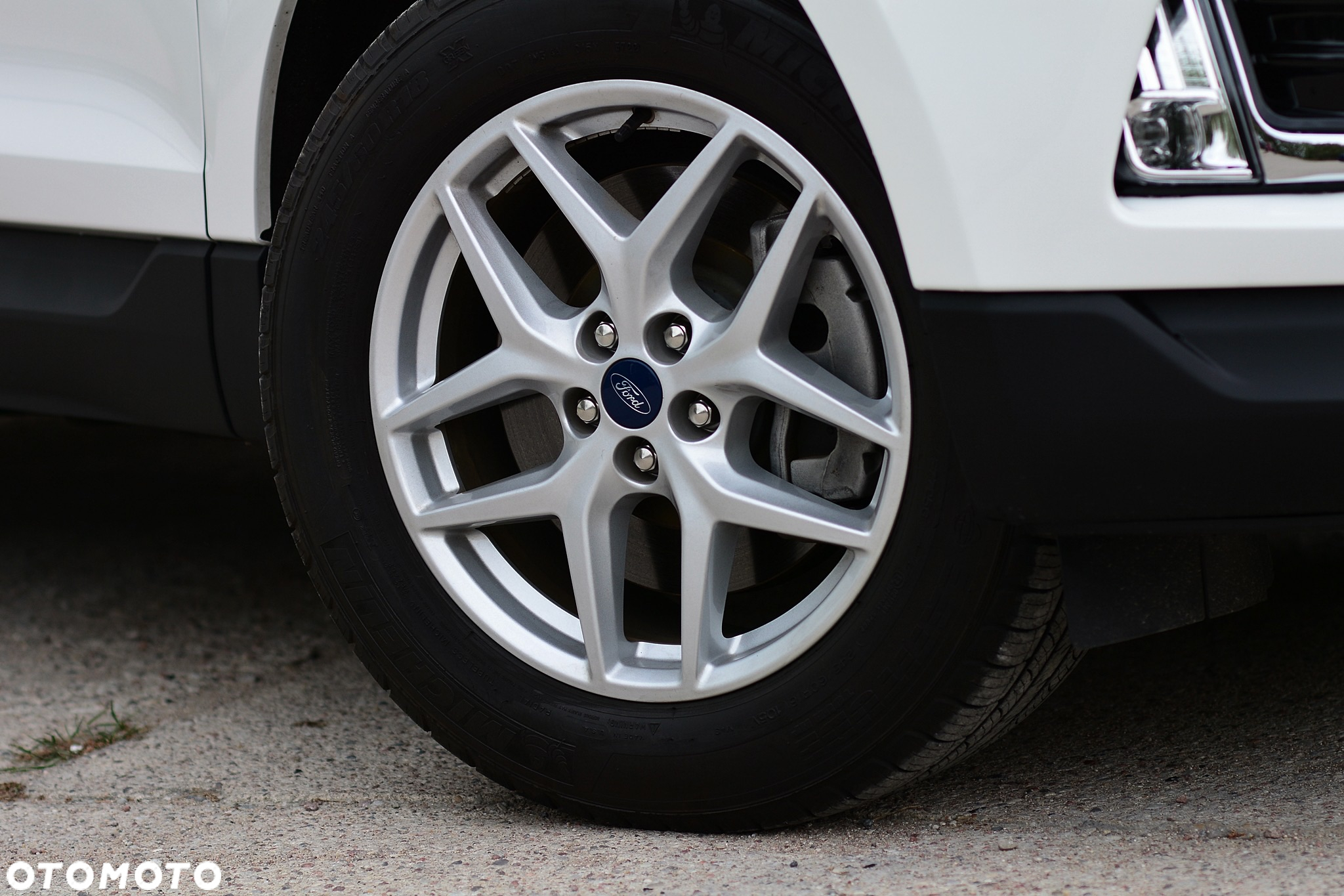 Ford Edge - 16