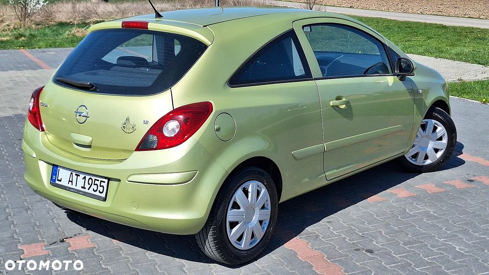 Opel Corsa - 33