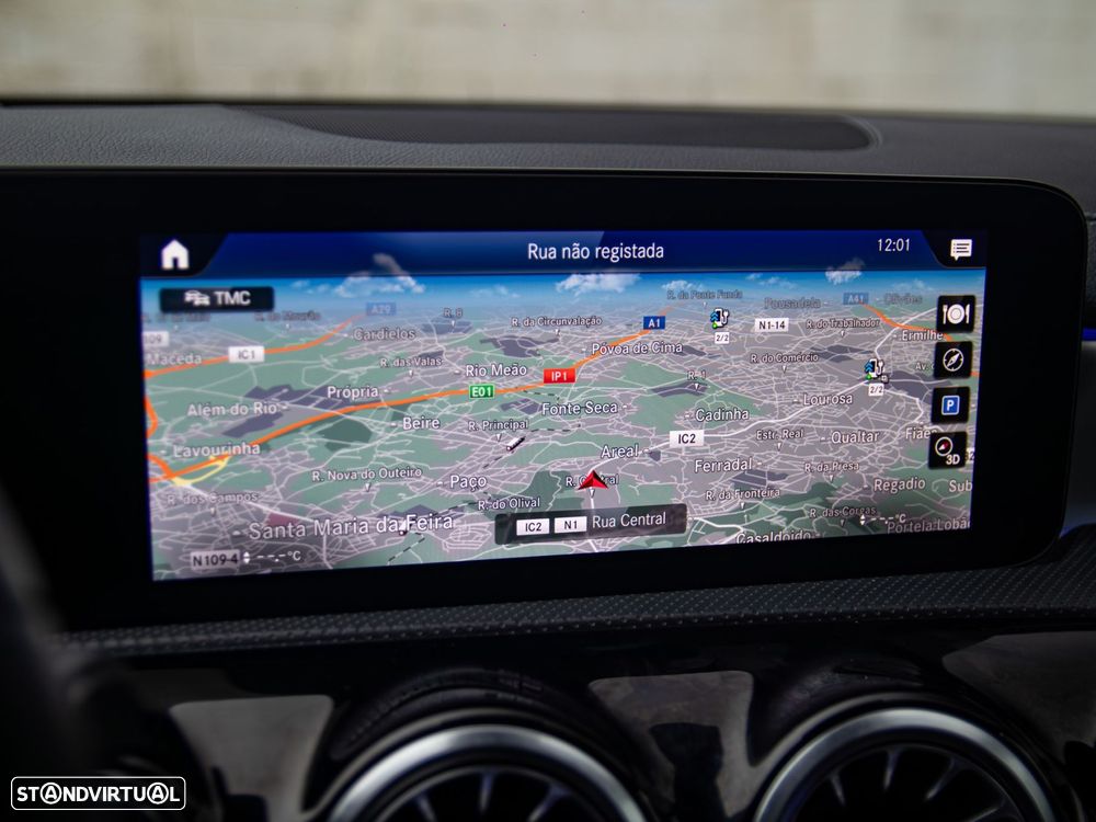 Mercedes-Benz A 250 e 8G-DCT AMG Line - 34