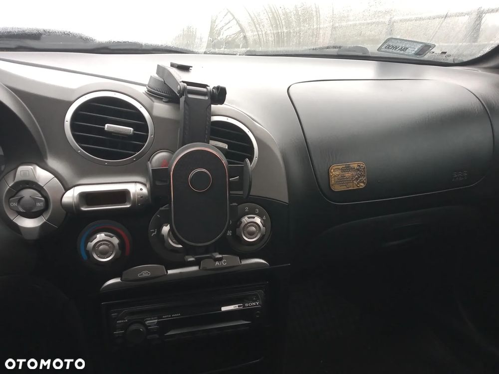 Hyundai Coupe - 10
