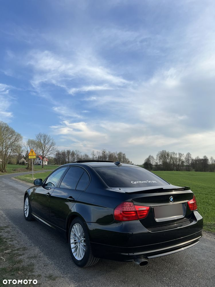 BMW Seria 3 320d - 5