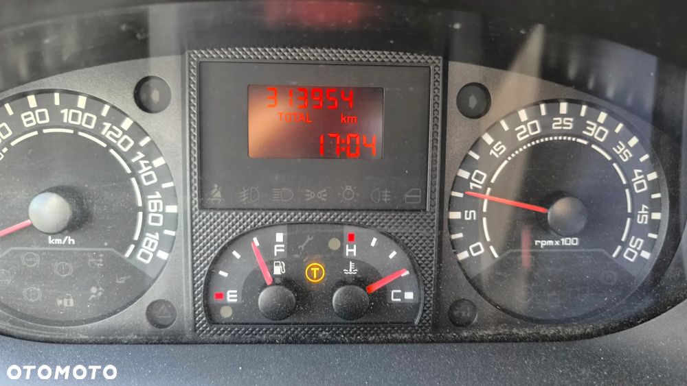 Iveco DAILY 65C15 - 8