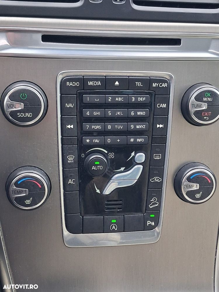 Volvo XC 60 - 11