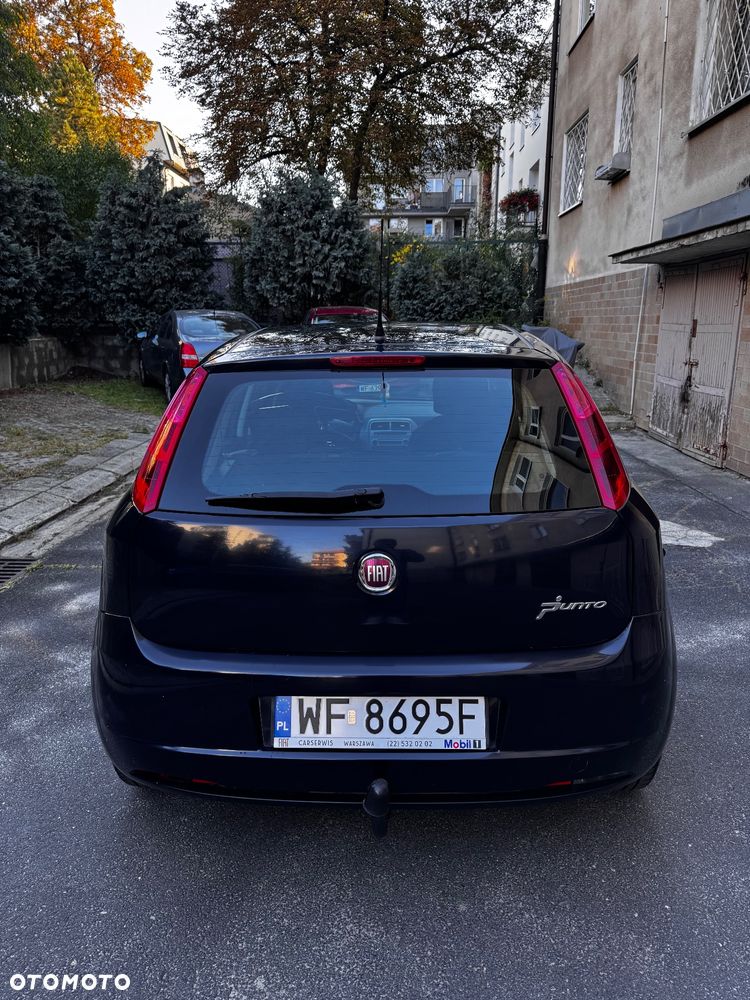 Fiat Grande Punto Actual 1.4 8V Estiva Blue&Me Euro5 - 8