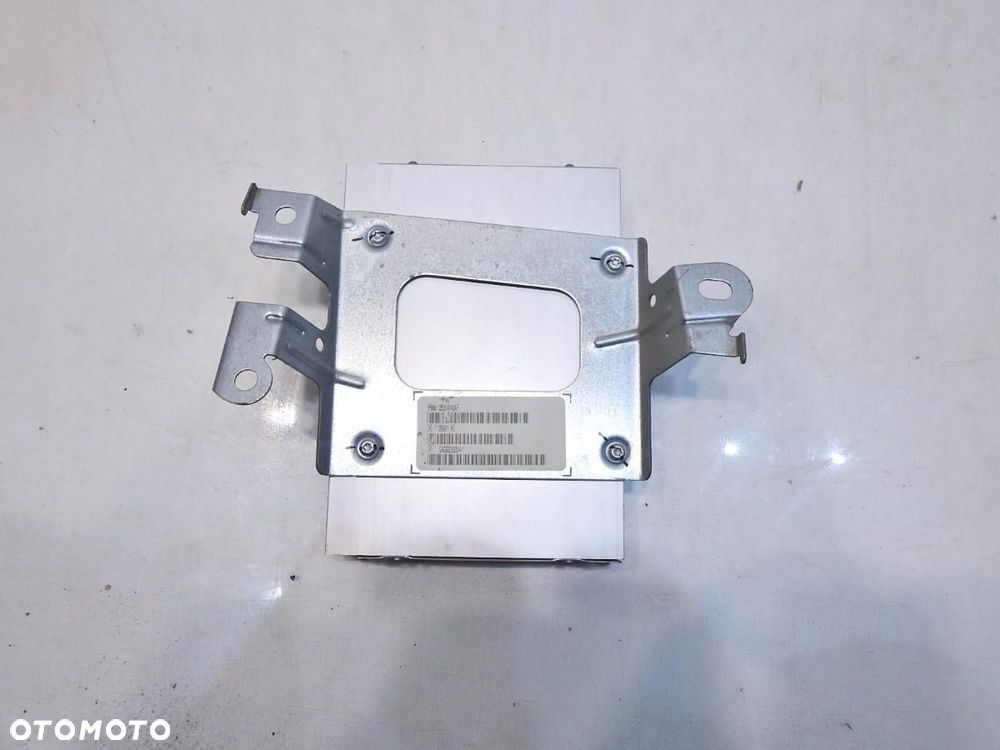 WZMACNIACZ RADIA CHRYSLER SEBRING III - 7