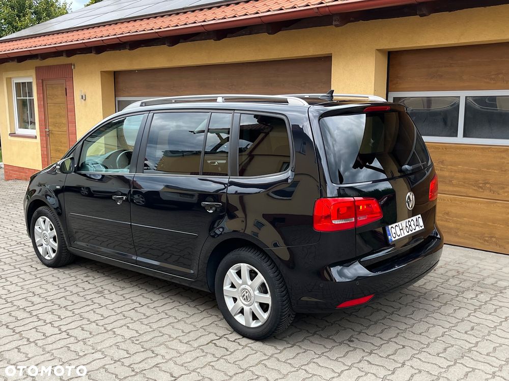 Volkswagen Touran - 6