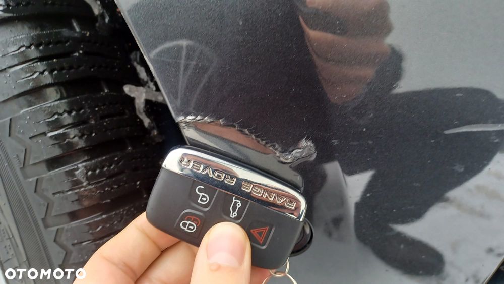 Land Rover Range Rover Velar 2.0 Si4 R-Dynamic HSE - 29