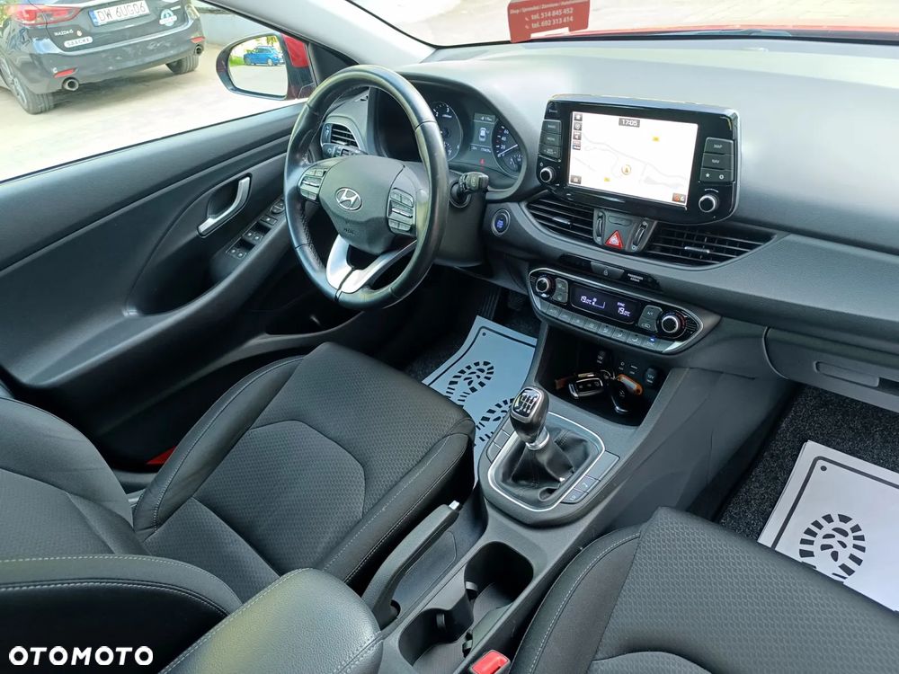 Hyundai i30 blue Kombi 1.6 CRDi Style - 34