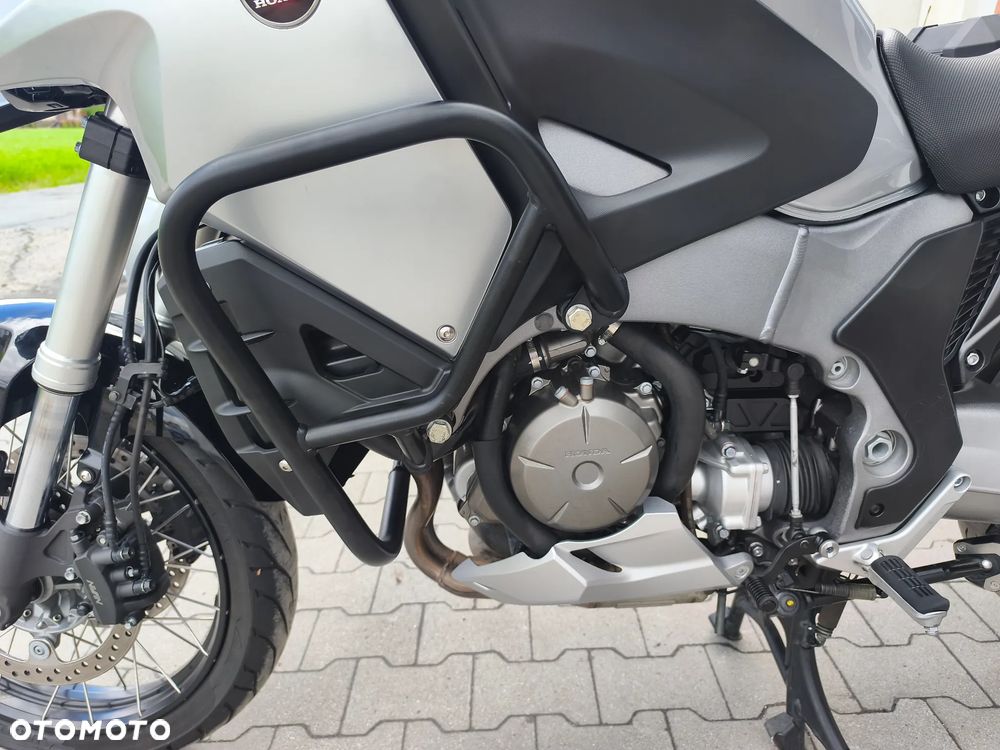 Honda VFR - 11
