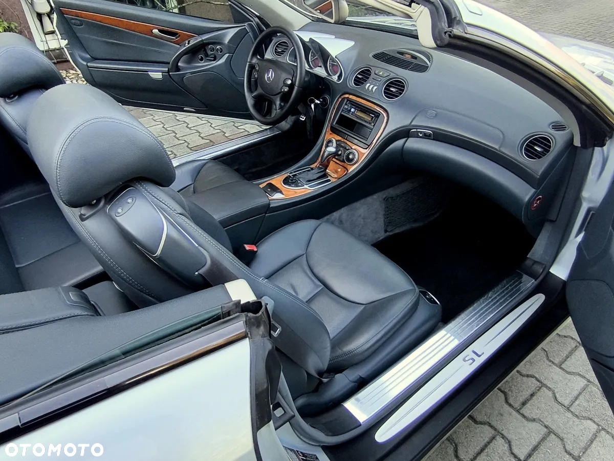 Mercedes-Benz SL 350 Edition 50 - 6