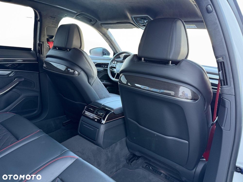 Audi S8 TFSI mHEV Quattro Tiptr - 37