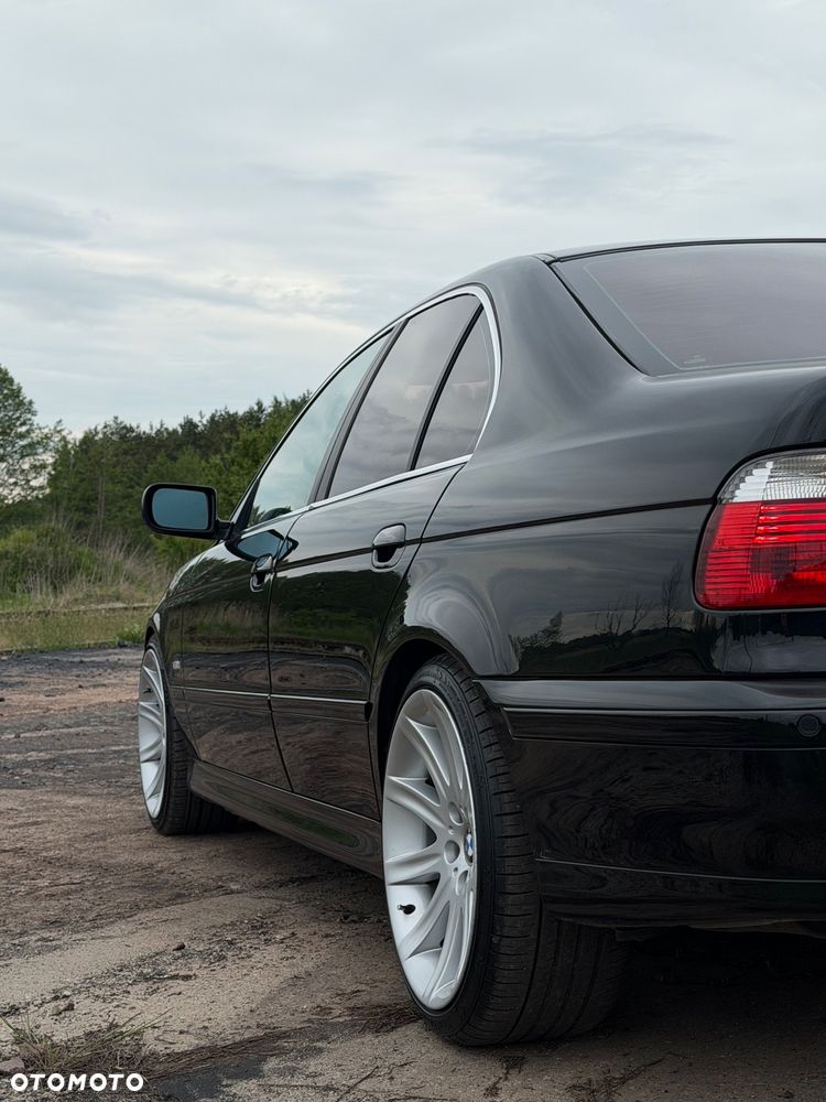 BMW Seria 5 - 23
