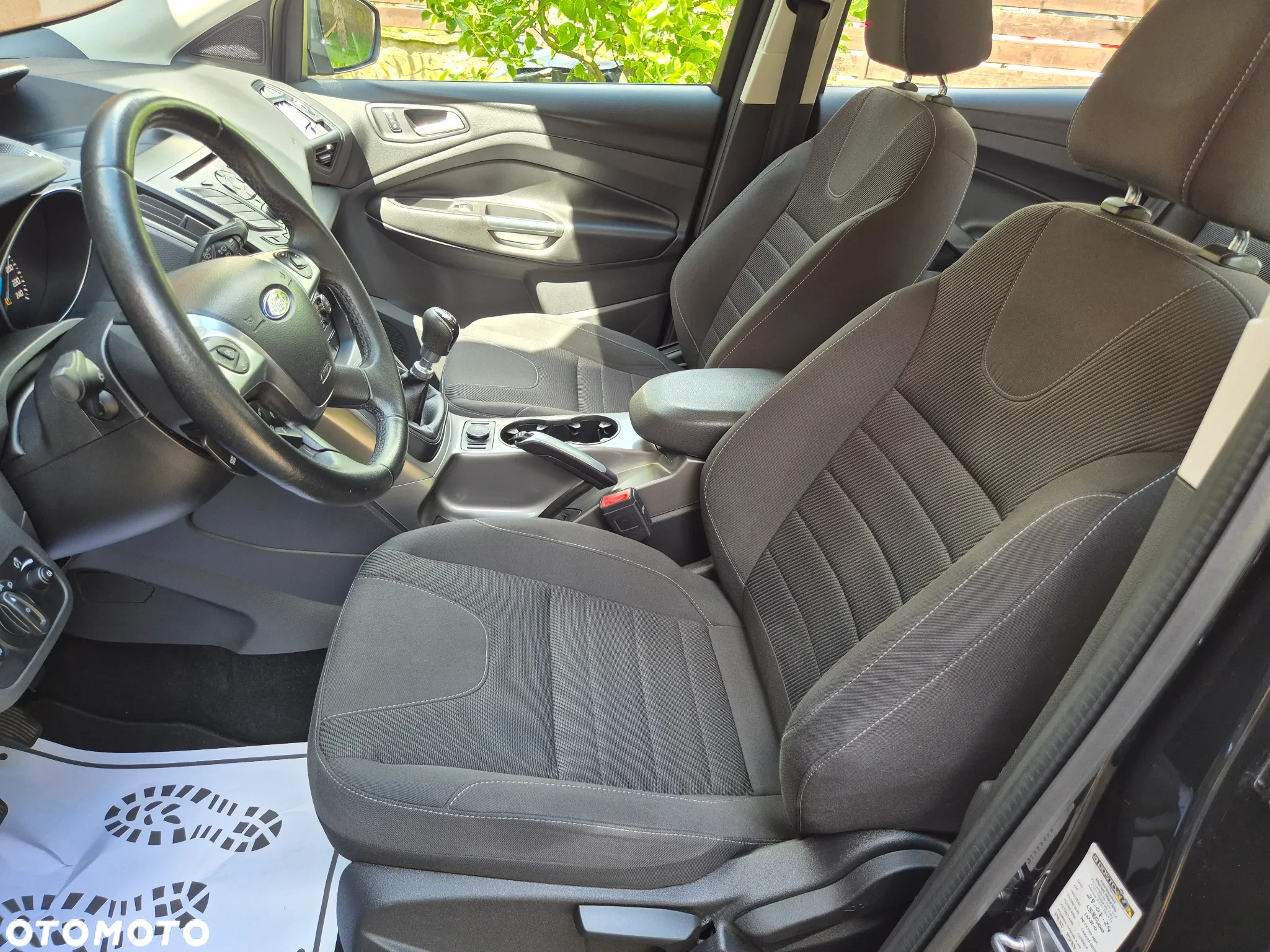 Ford Kuga - 15