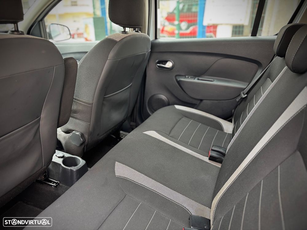 Dacia Sandero TCe 90 (S&S) Comfort - 8