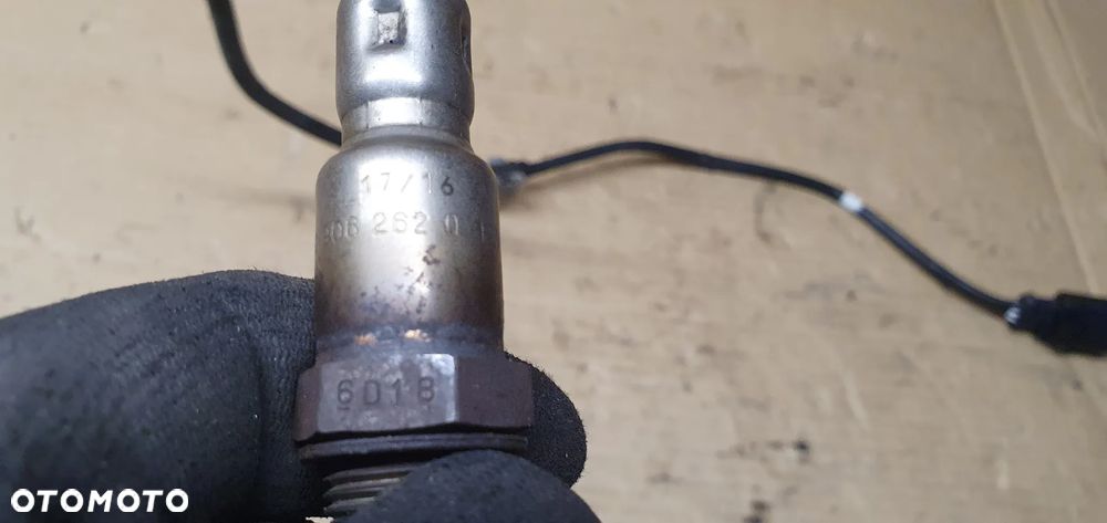 Sonda lambda czujnik VW Polo V 6R 1.0 04C906262Q - 9