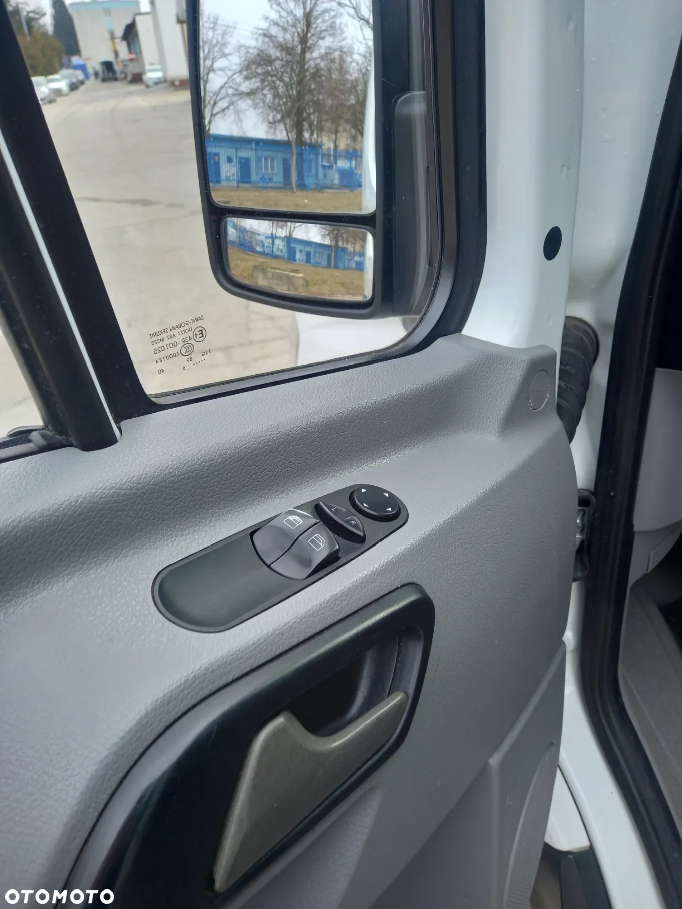 Mercedes-Benz Sprinter - 5