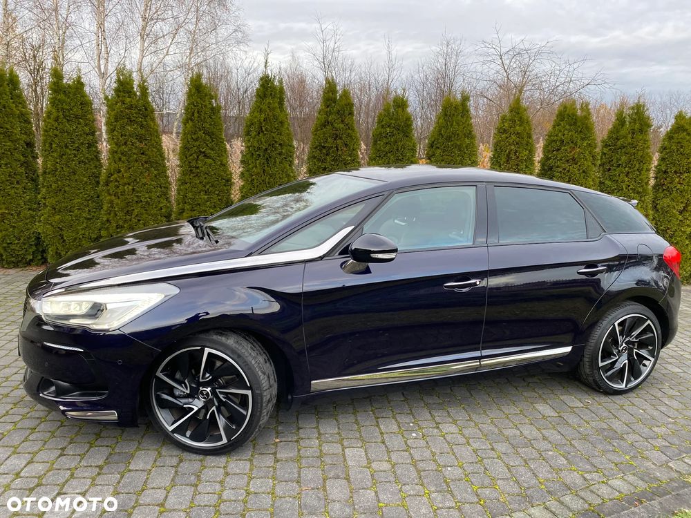 DS Automobiles DS 5 - 10