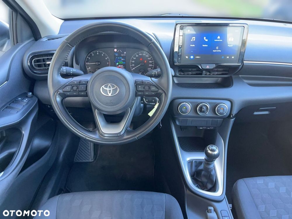 Toyota Yaris 1.5 Comfort - 9