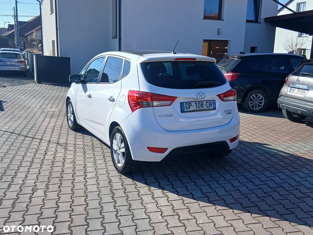 Hyundai ix20 1.6 CRDi blue YES Gold - 6