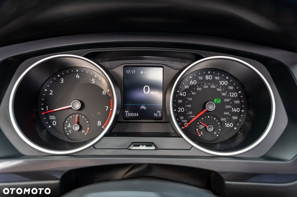 Volkswagen Tiguan Allspace - 21