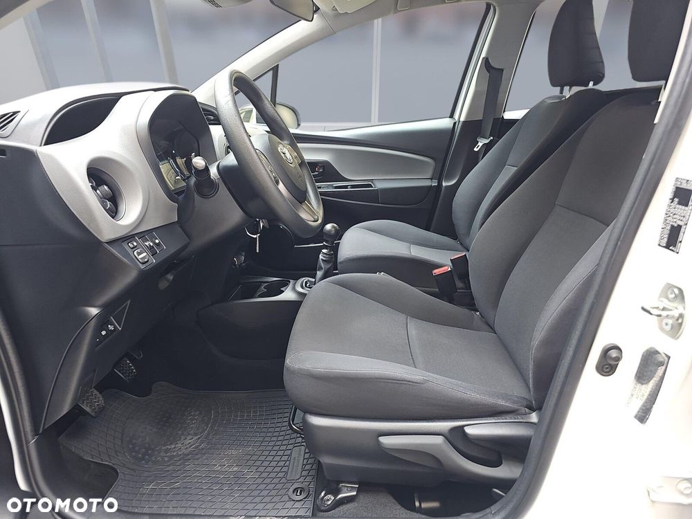Toyota Yaris 1.5 Active - 8