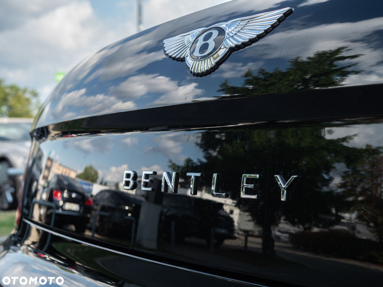 Bentley Flying Spur - 9