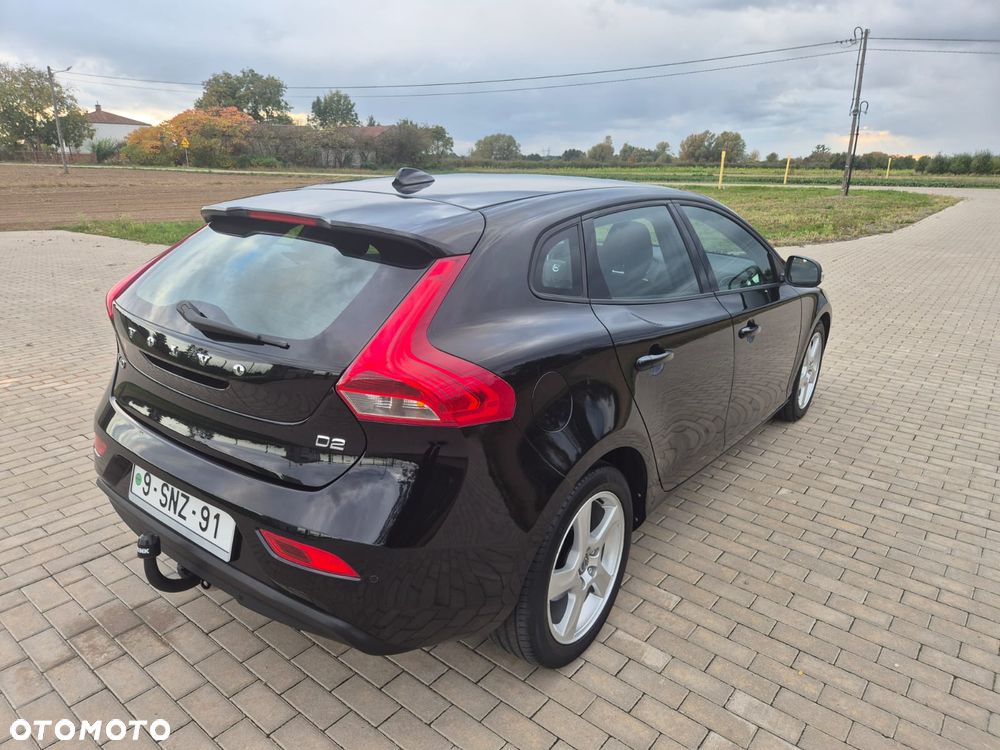 Volvo V40 D2 Kinetic - 6