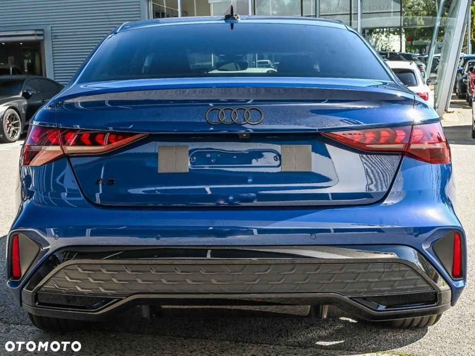 Audi A3 Limousine - 3