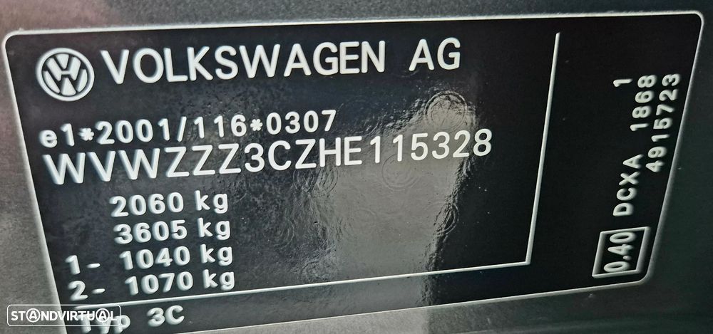 VW Passat Variant 1.6 TDI BlueMotion - 44